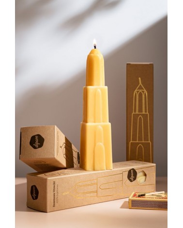 4,5 x 20 cm.Domtorenkaars Utrecht  in cadeaudoosje  4 stuks