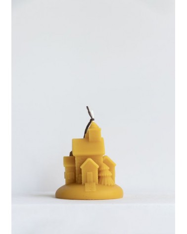 Bijenwaskaars Kersthuis 8 x 9 cm. 